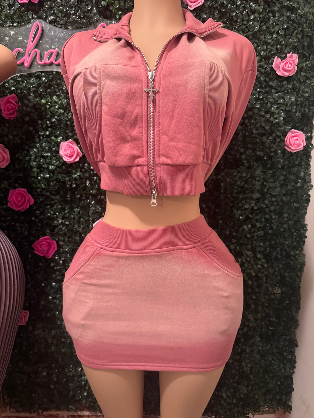 Two pieces zip up skirt set